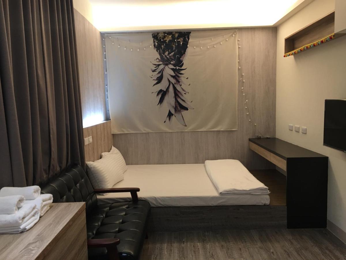 Discover Kh Apartment Kaohsiung Bagian luar foto