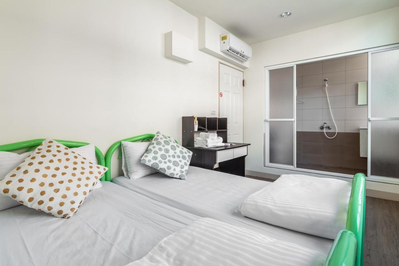 Discover Kh Apartment Kaohsiung Bagian luar foto